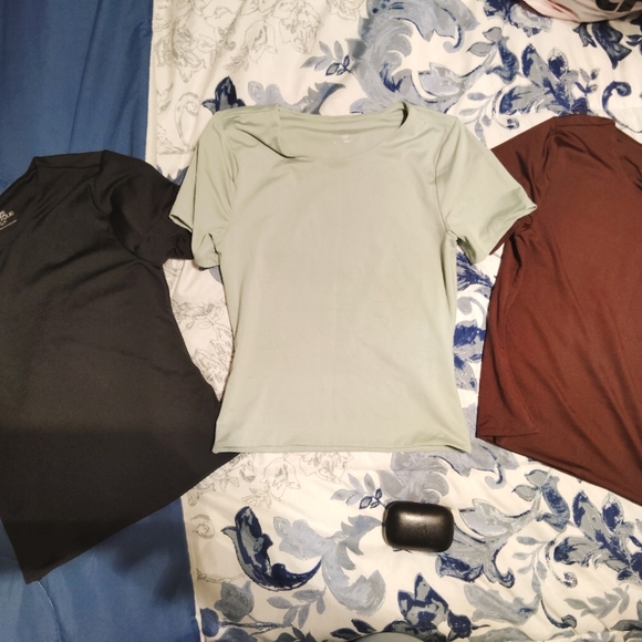Contour shirts - Picture 1 of 5